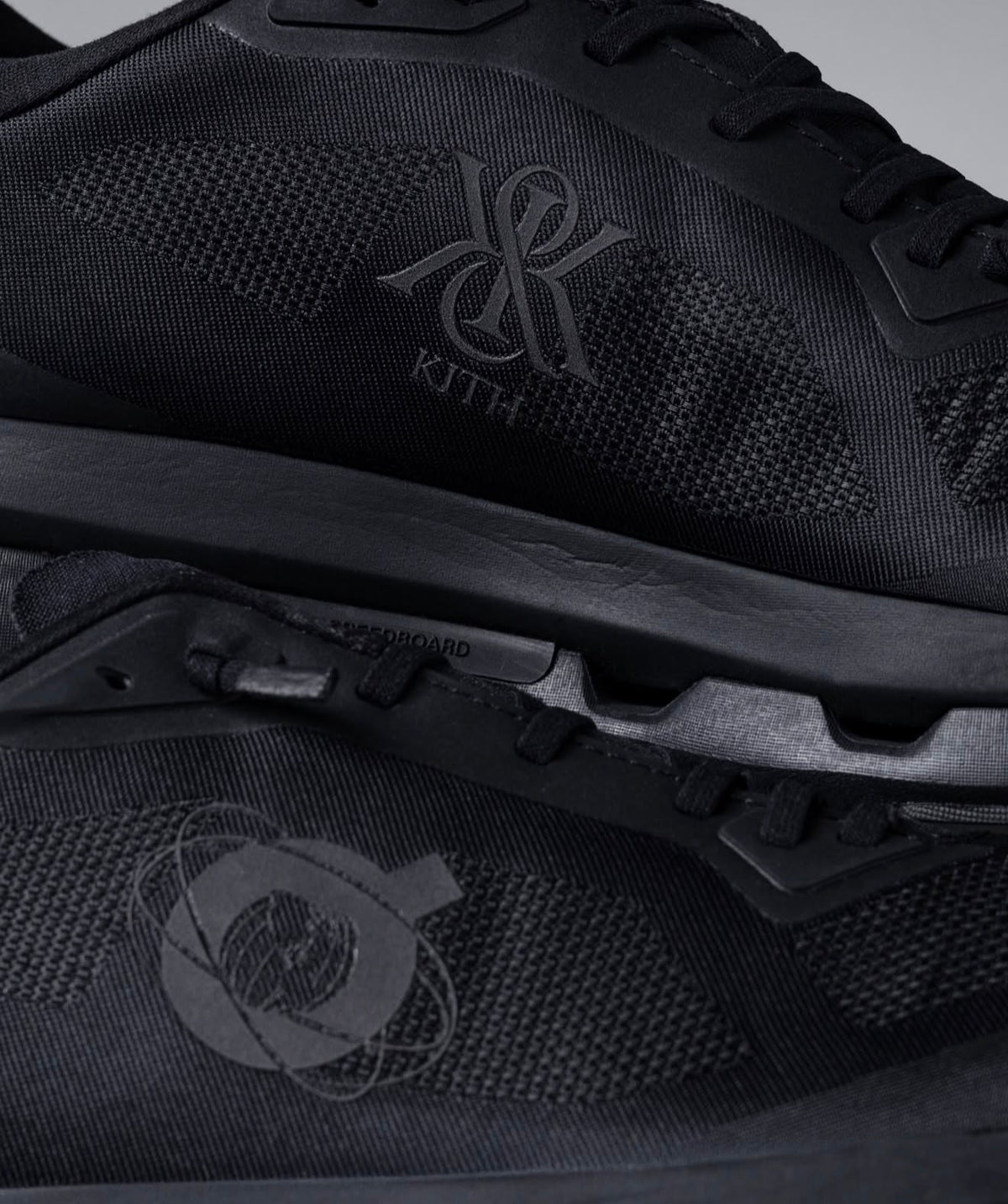 On Running Cloudzone Kith Black