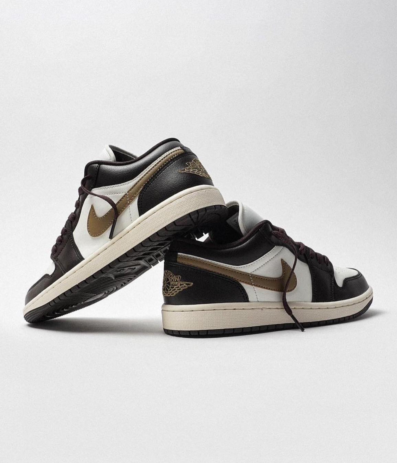 Air Jordan 1 Low Shadow Brown