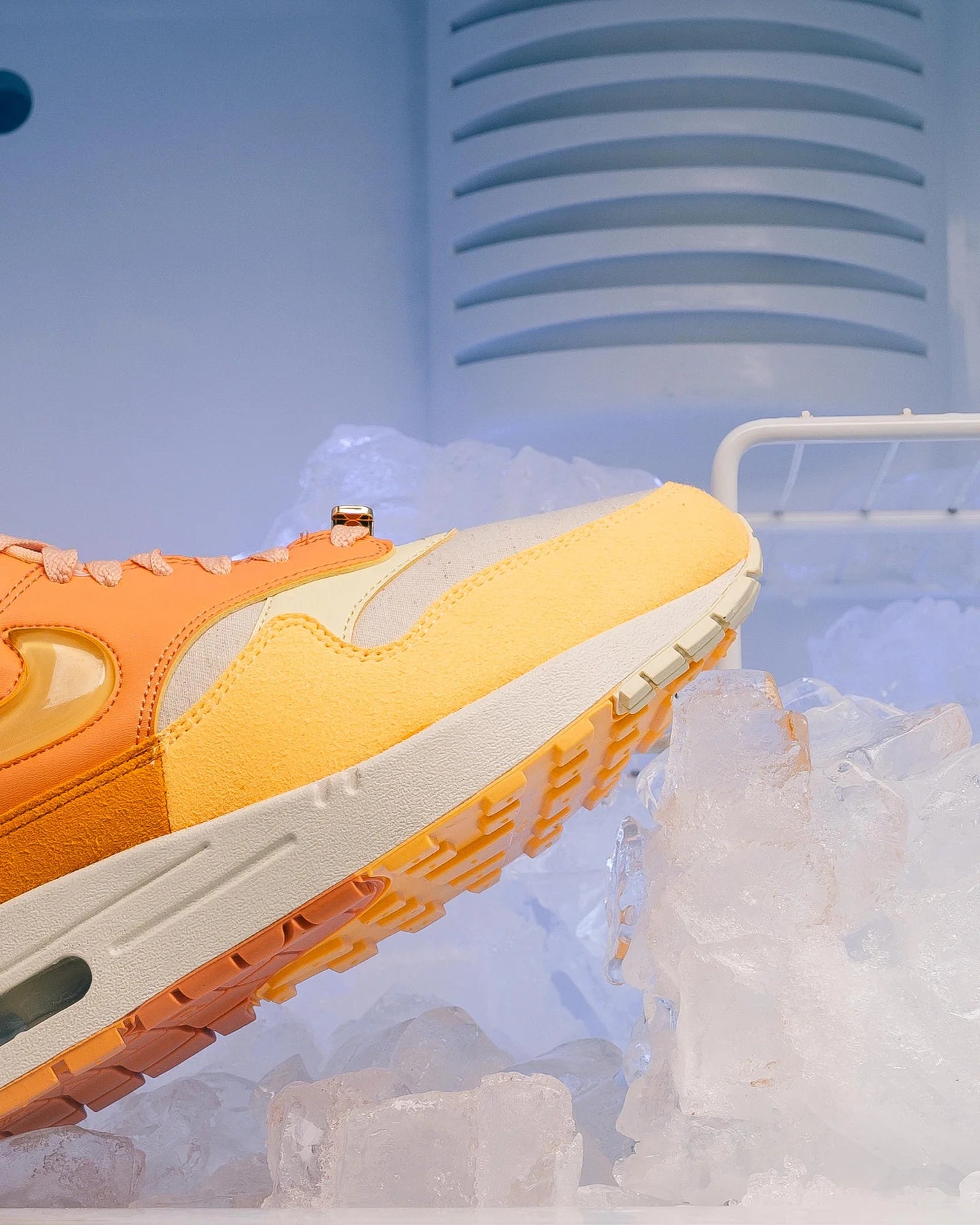 Airmax 1 Peurto Rico “Orange Frost”