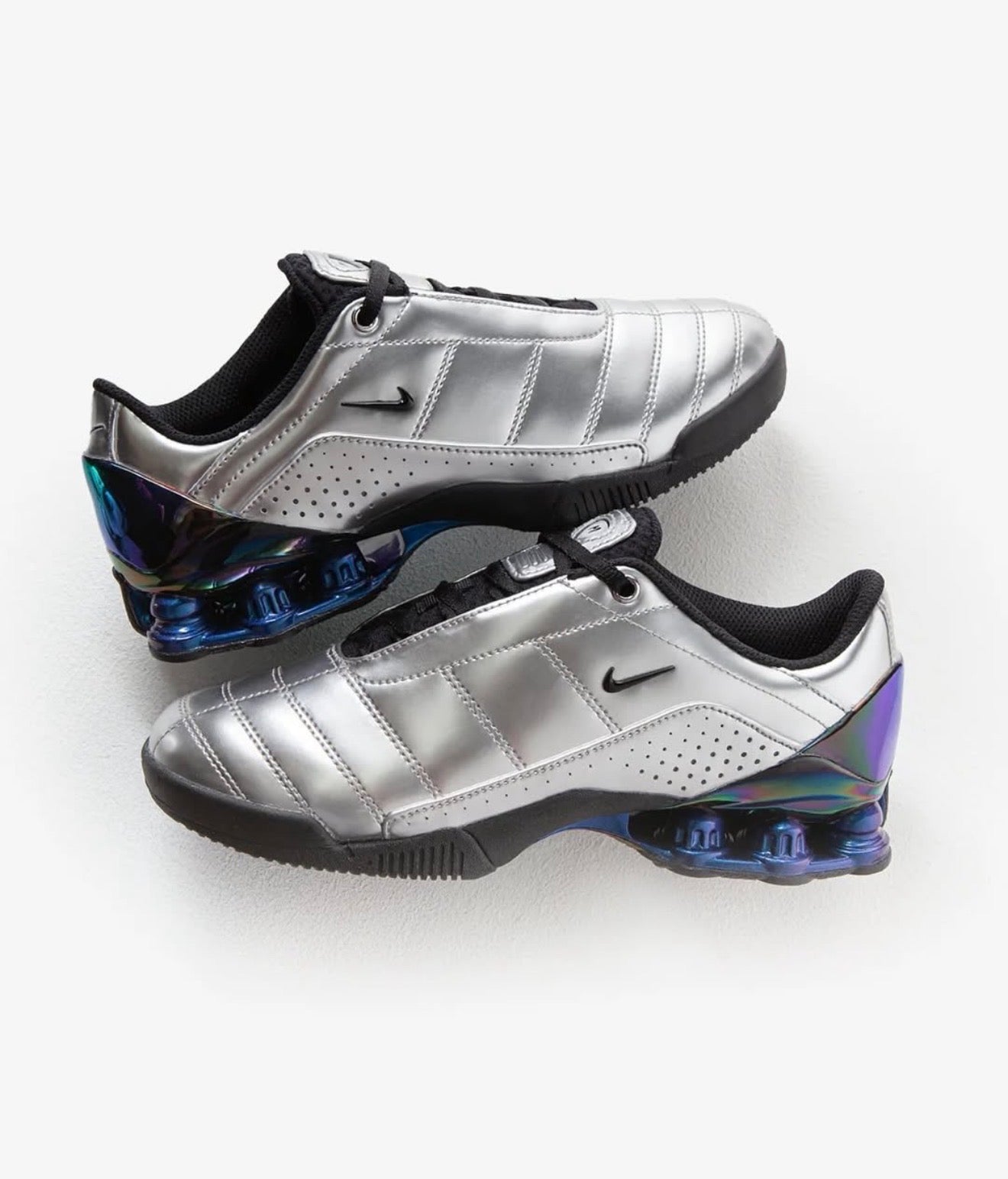 Total 90 Secutor Shox Magia Maha Amsterdam Metallic Silver
