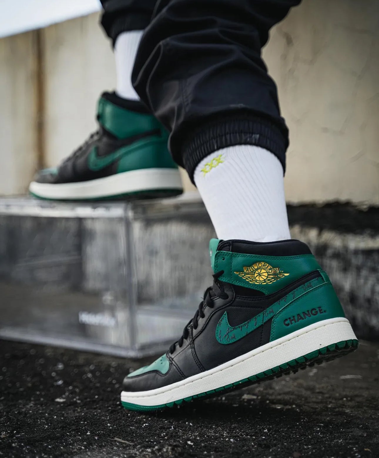 Eastside x Air Jordan 1 High “ 1961 “