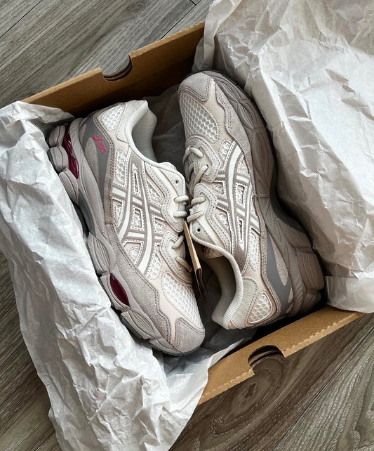 Gel-NYC Cream Moonrock