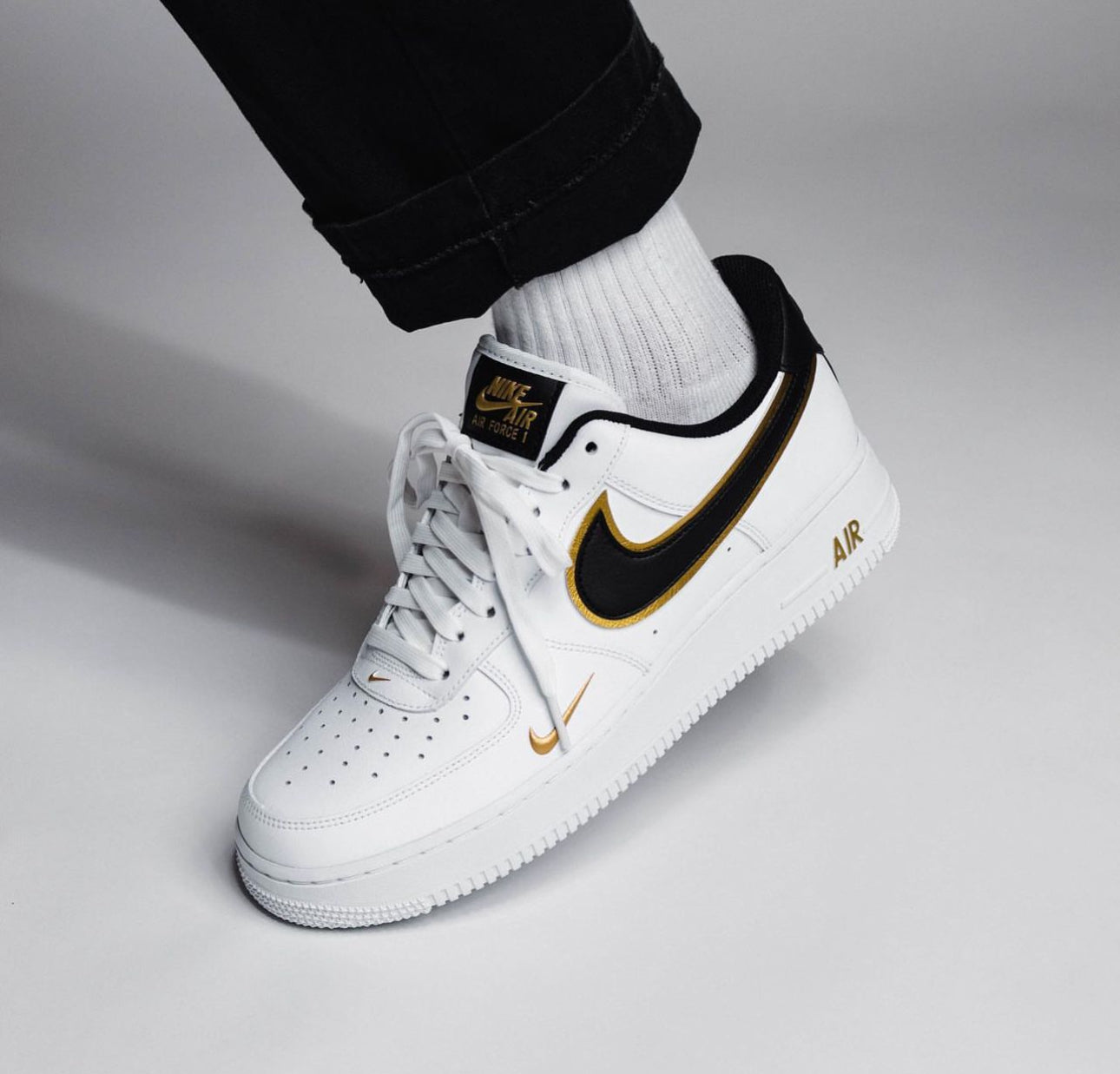 WMNs Airforce 1 Low LV8 Double Swoosh “ Metallic Swoosh “