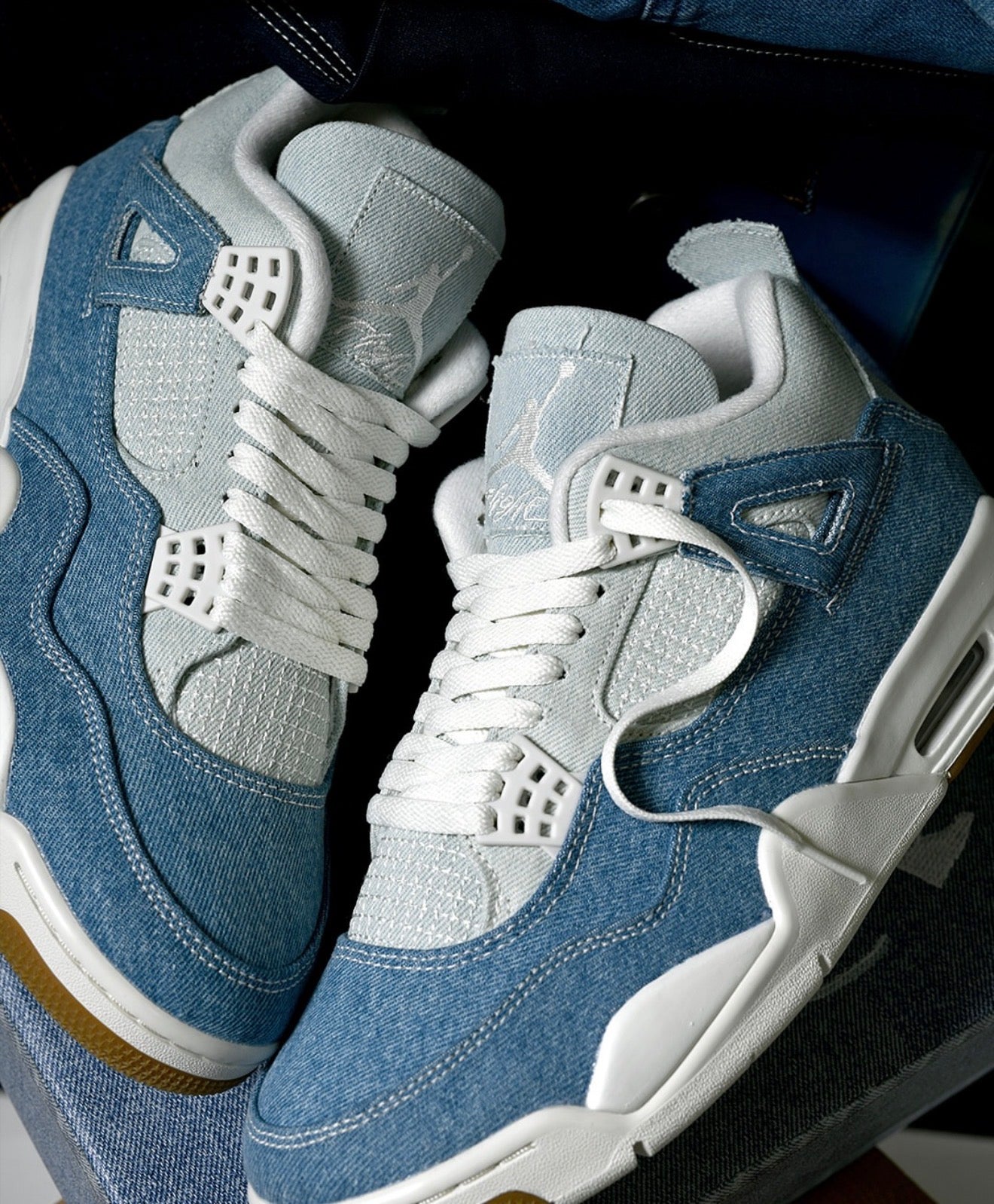 Air Jordan 4 Retro TEX Denim Worn Blue