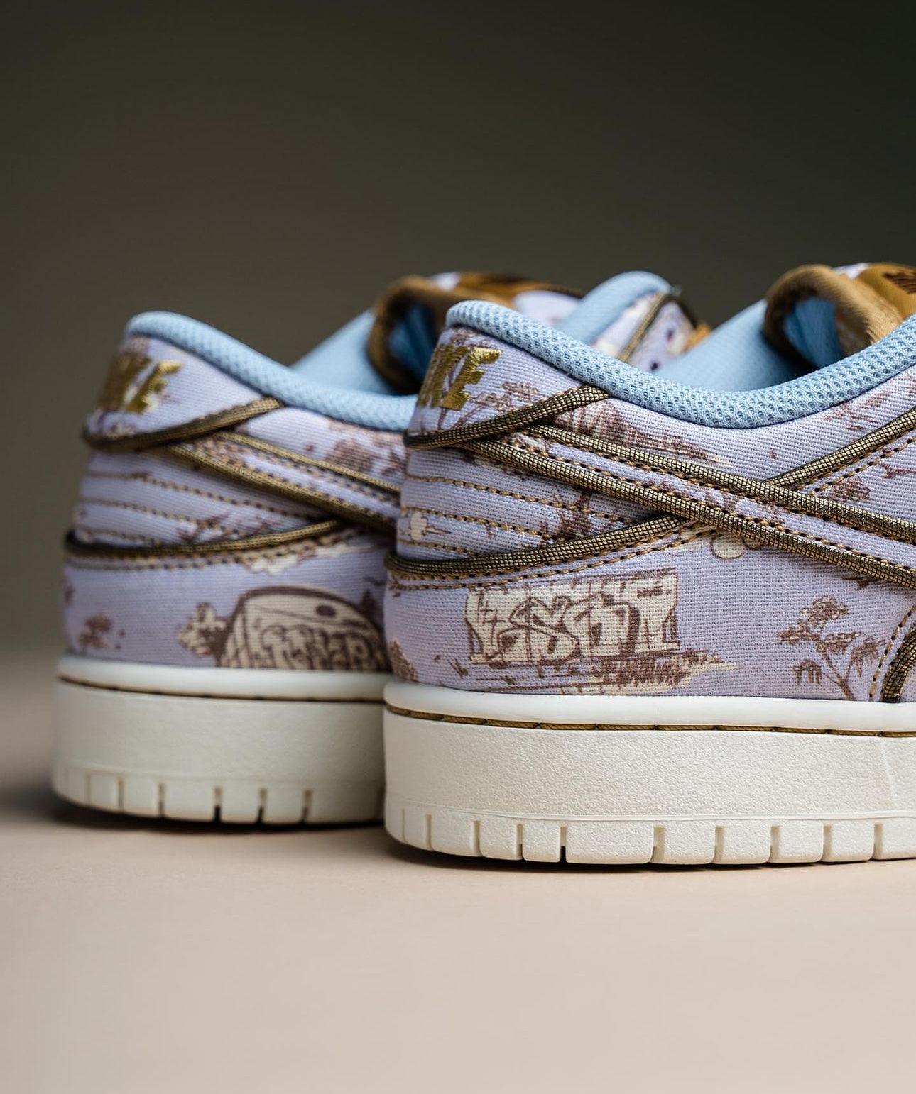 SB Dunk Low City Of Style Toile