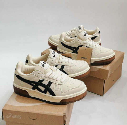 Asics Court MZ “ Cream Black Gum “