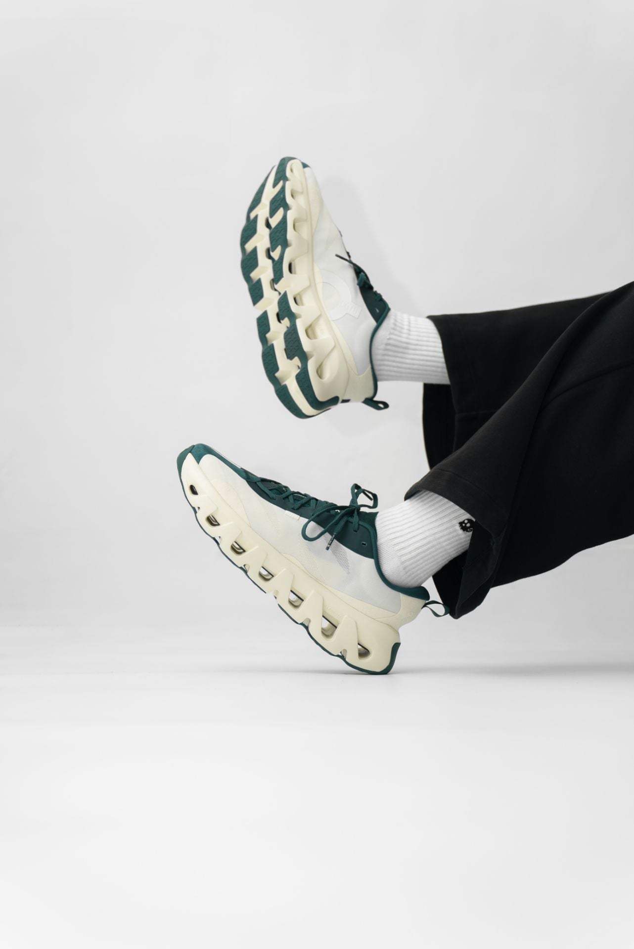 Kith x ON K-Tech 1 Tofu Sea Moss