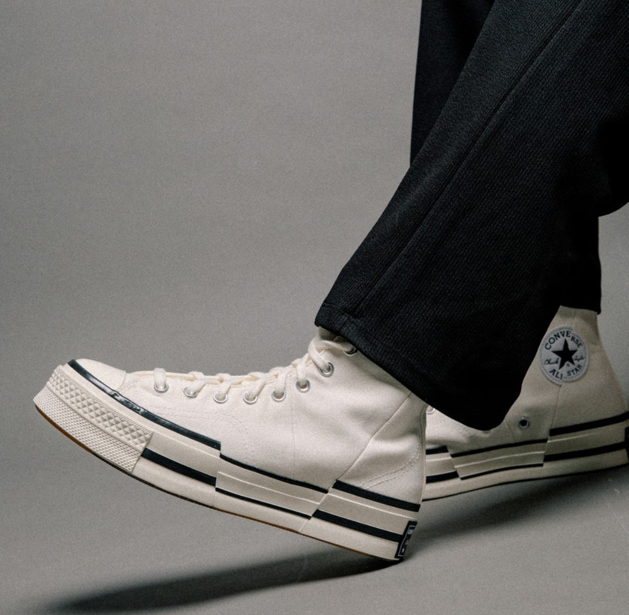 Converse Chuck 70 Plus Hi “ Cream “