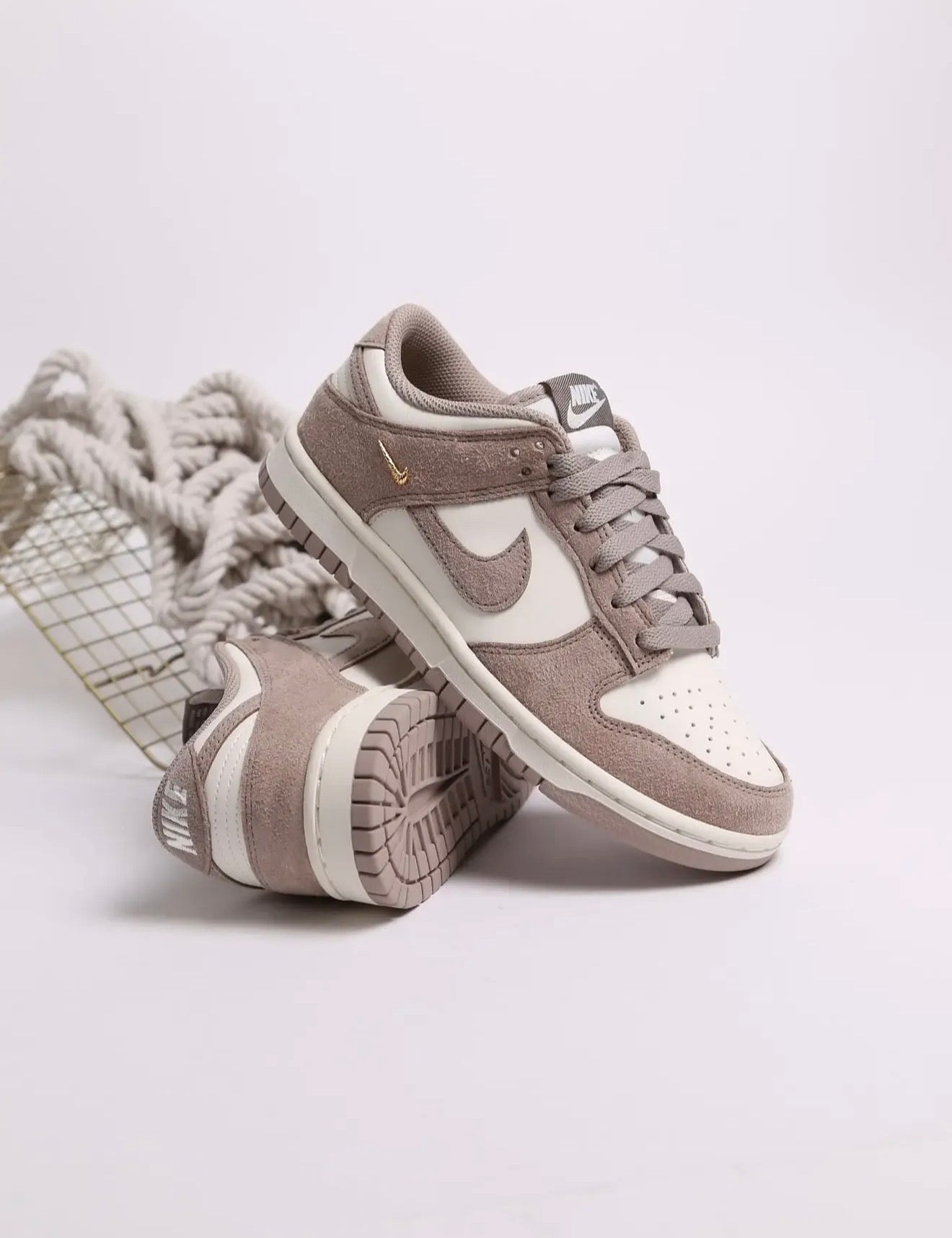 Dunk Low Malt Gold Mini Swoosh