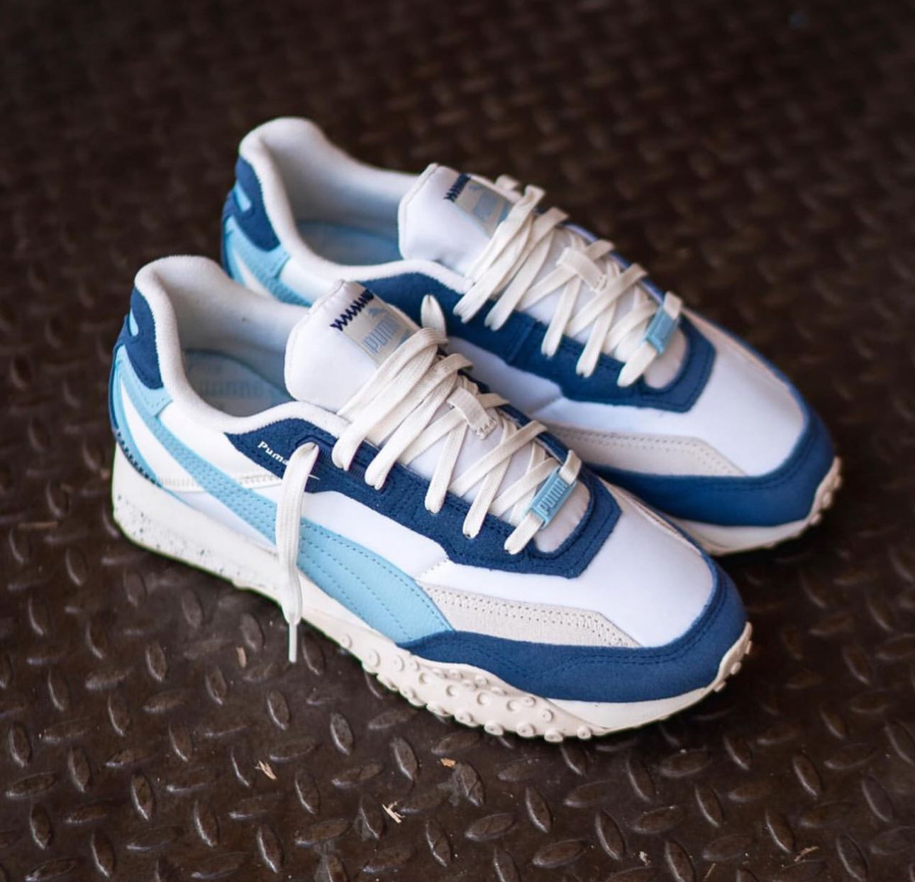 Puma blktop rider Warm White / Inky Blue