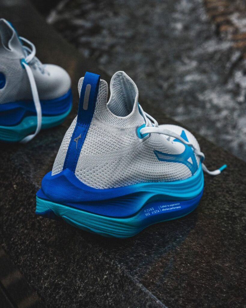Mizuno Neo Vista