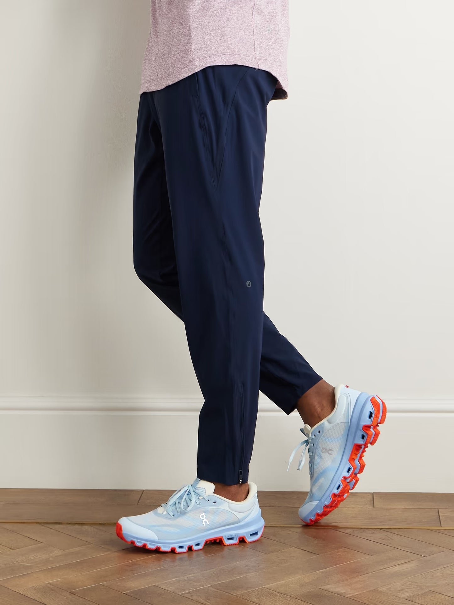 On Running Cloudventure 2 LOEWE Blue Red White