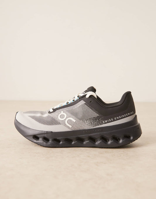 On Running Cloudsurfer Next Lumos Black Dew