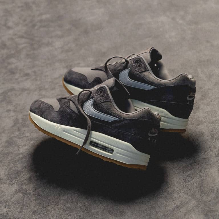 Airmax 1 Crepe “ Soft Grey ”