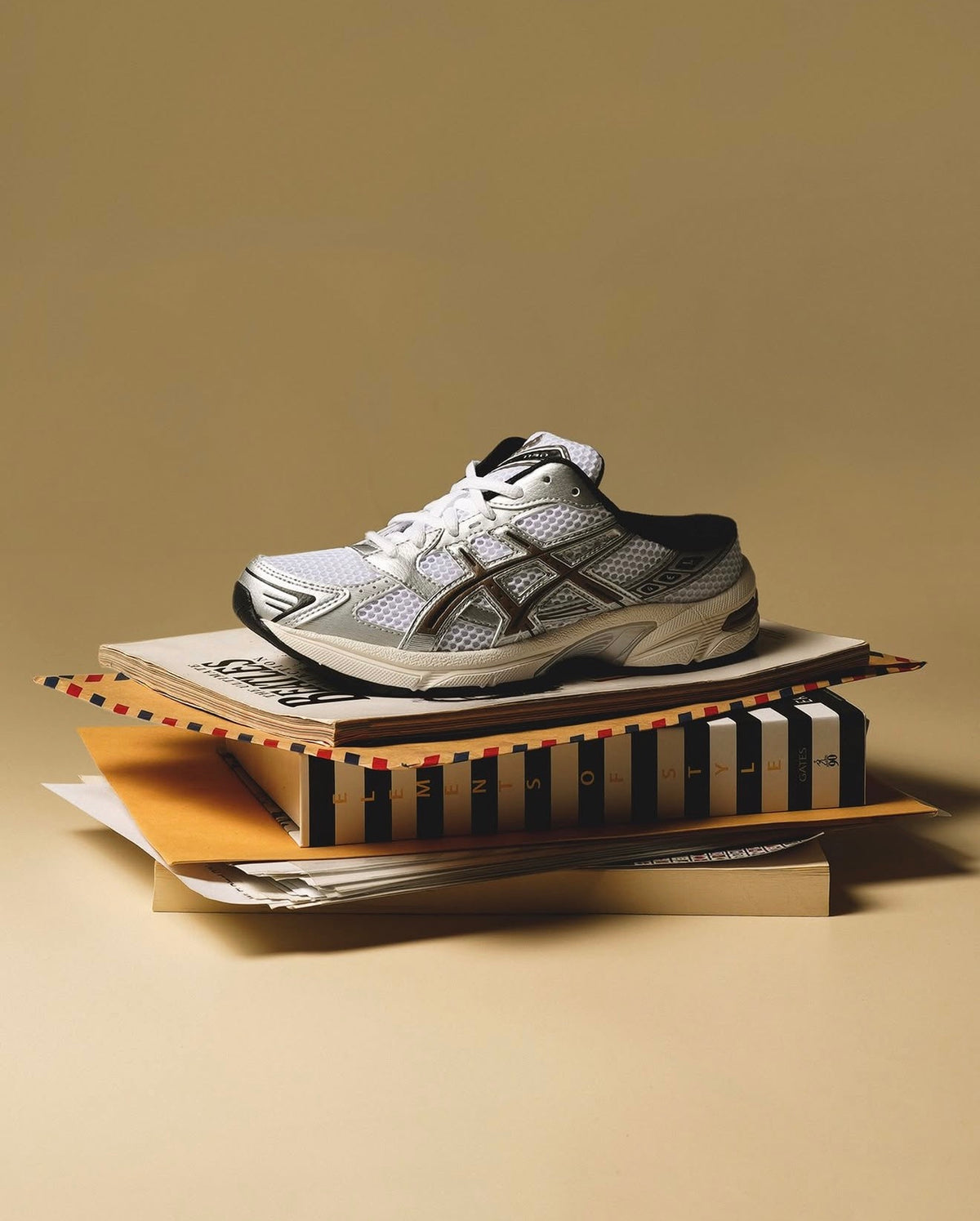 Gel-1130 Mule White Clay Canyon