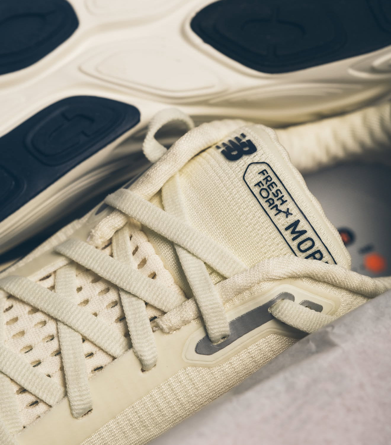 NB Balance Fresh Foam x More V5 Angora