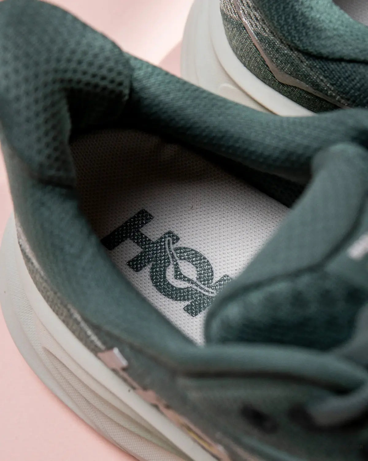 Hoka One One Clifton 10 Fern Truffle Salt