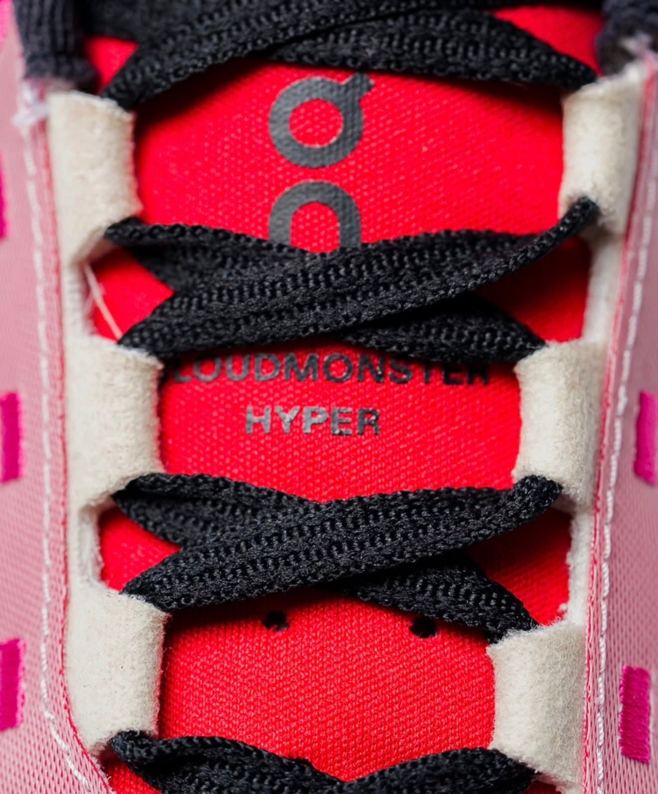 On Running Cloudmonster Hyper Red Cream