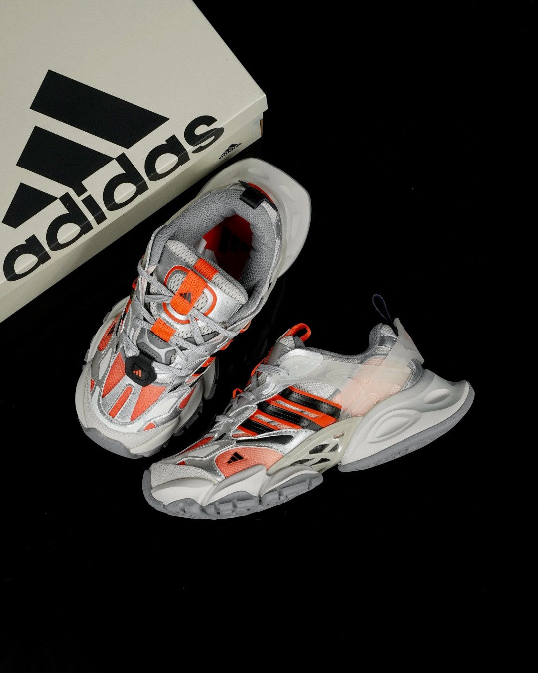 XLG Runner Deluxe Black Orange Silver
