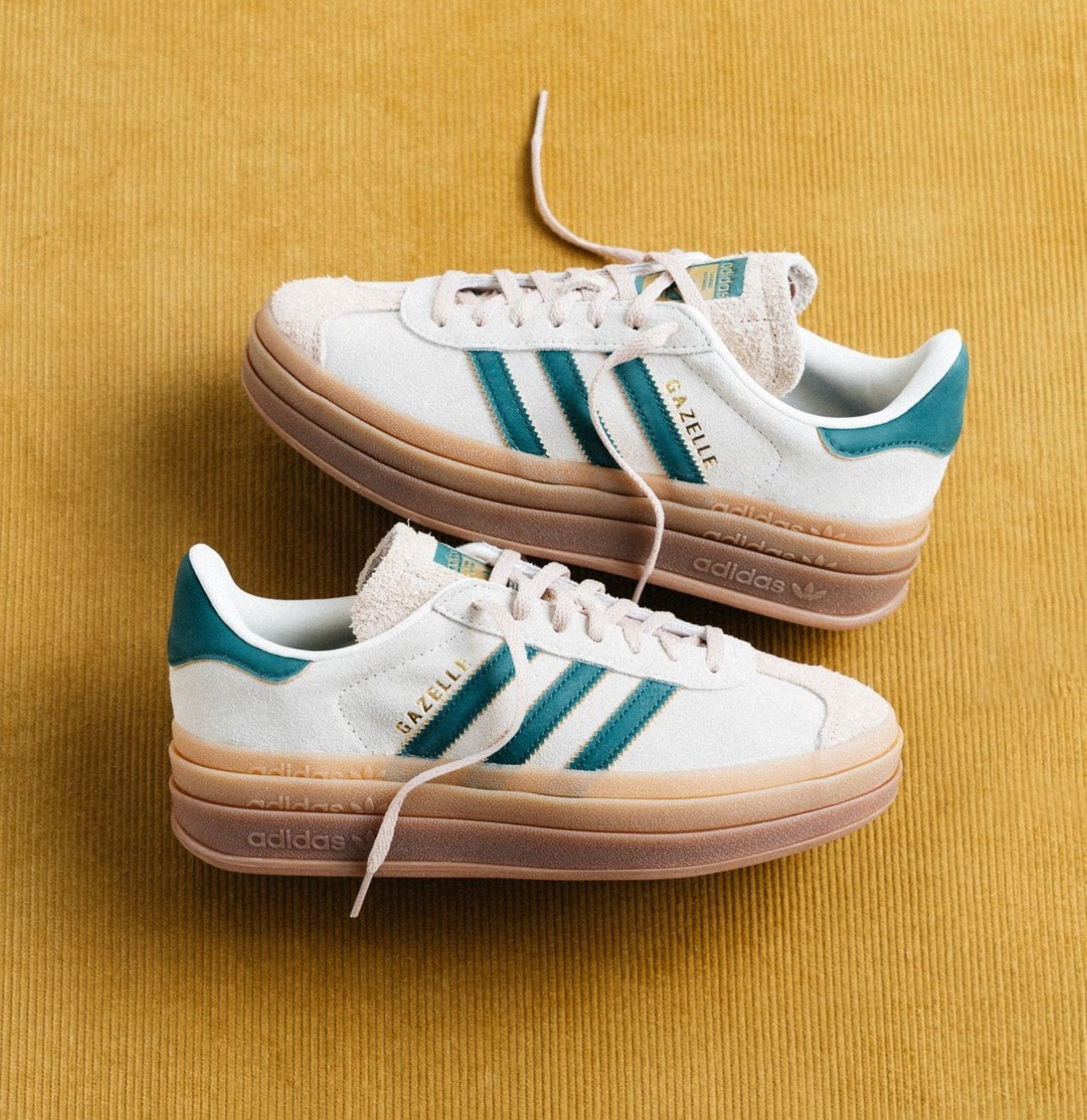 WMNs Gazelle Bold Cream Collegiate Green