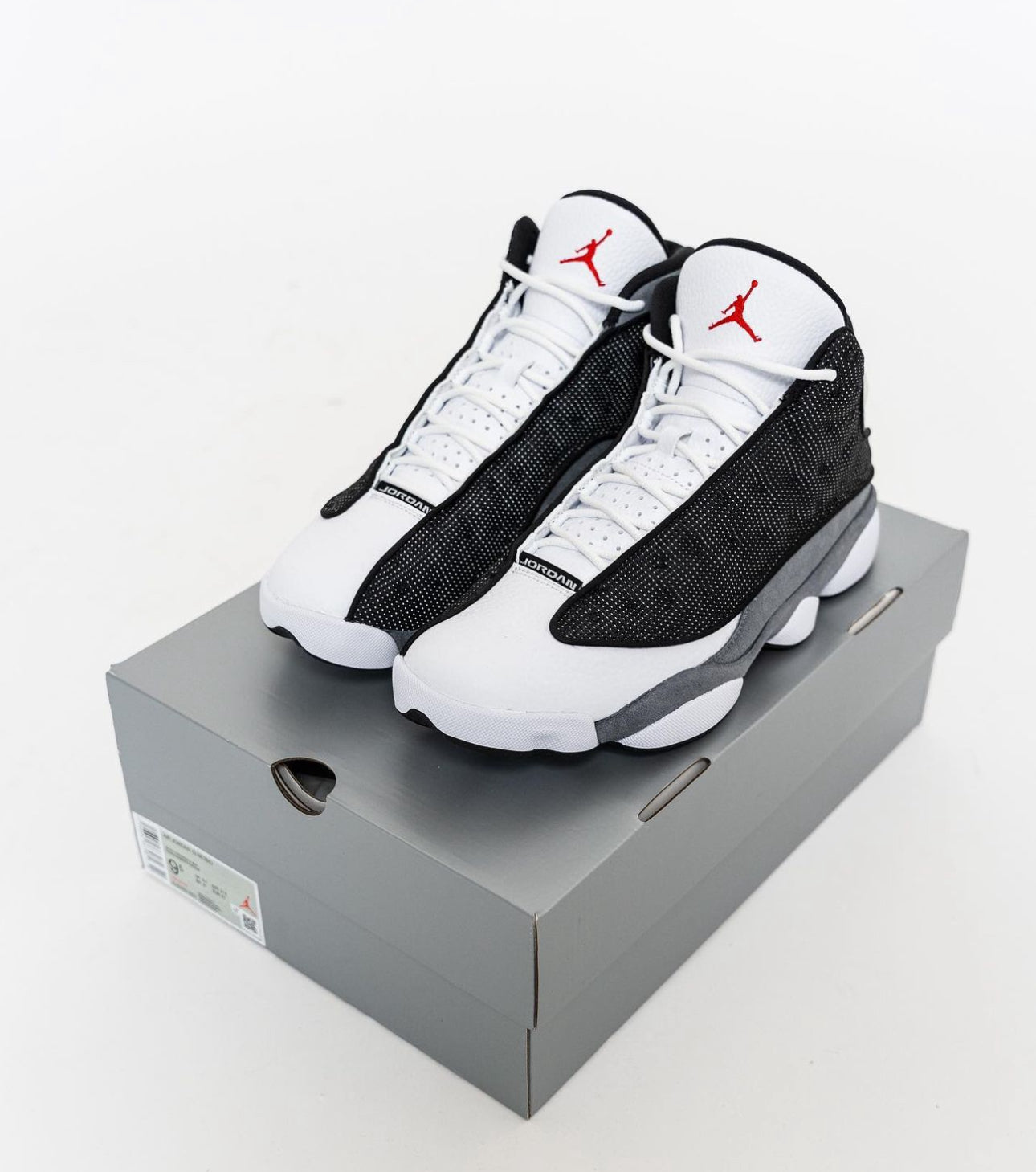 Air Jordan 13 “ Black Flint “