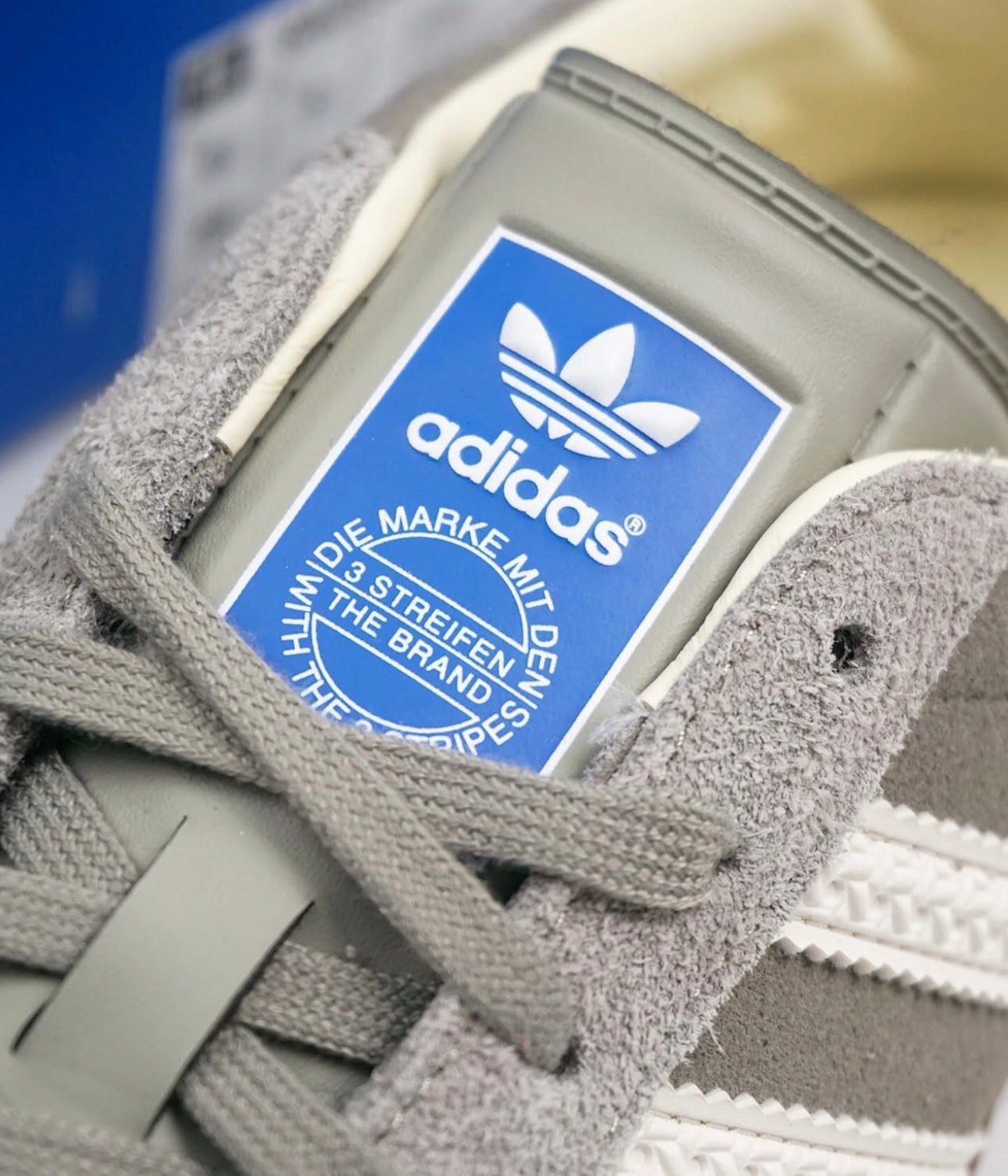 Gazelle Indoor Dark Grey White