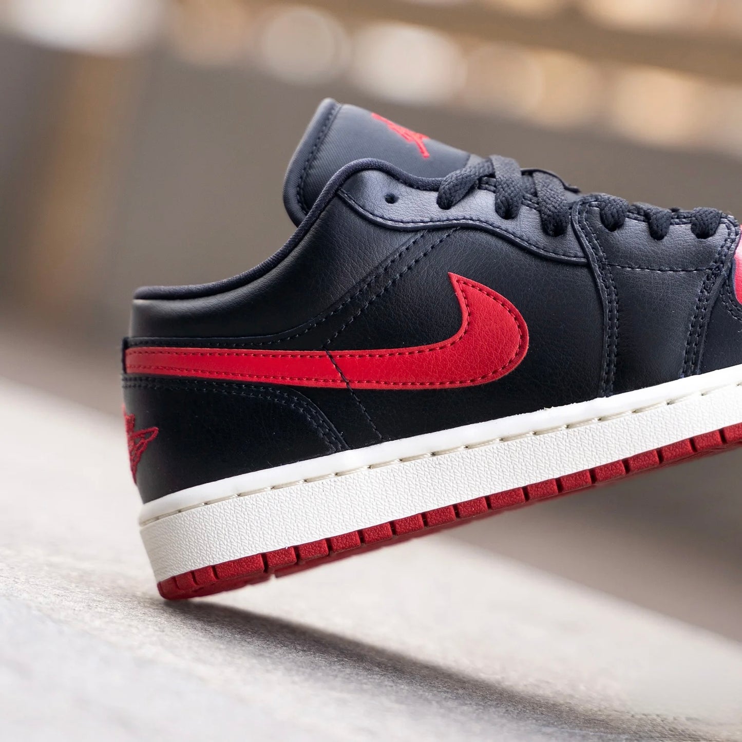 Air Jordan 1 Low Bred Sail