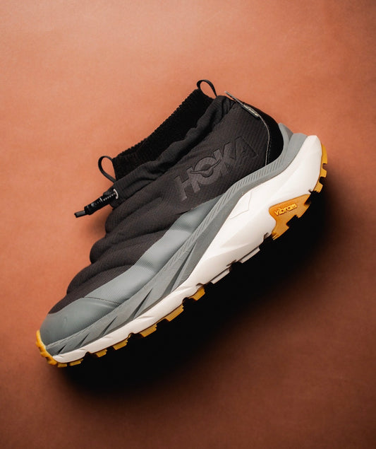 Hoka One One Kaha 2 Frost Moc Gore-Tex Black Outer Orbit Gum