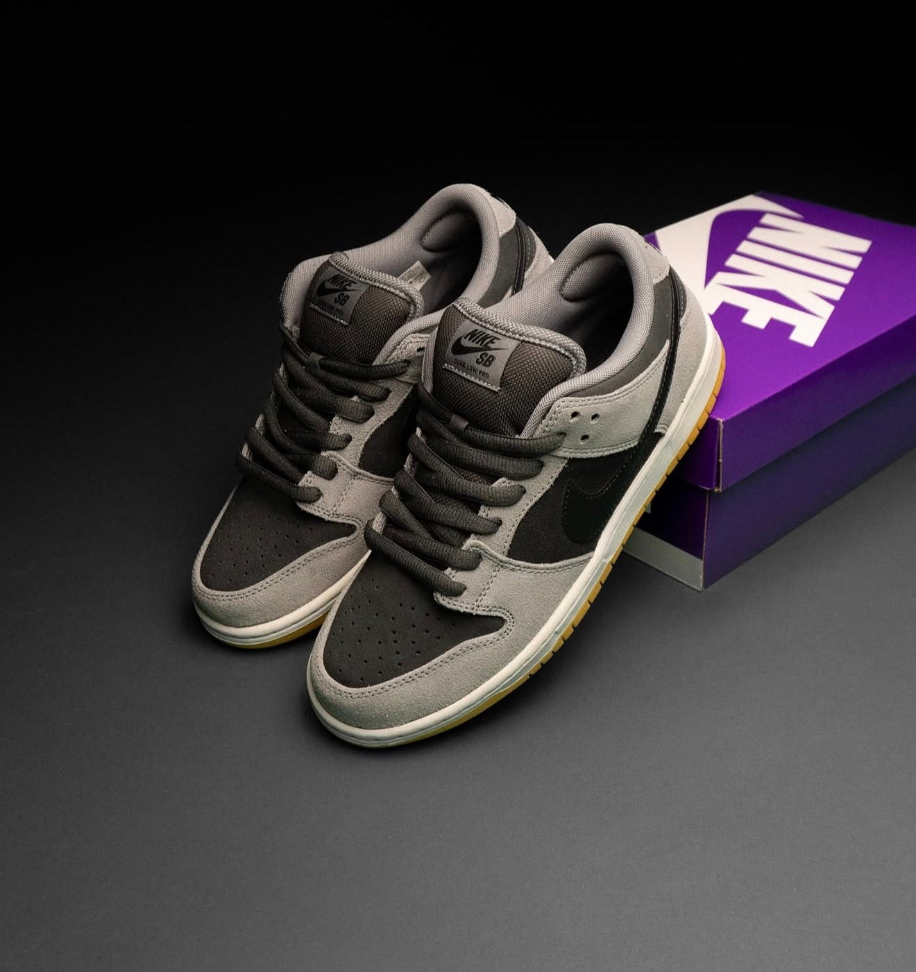 Dunk Low Dark Smoke Grey