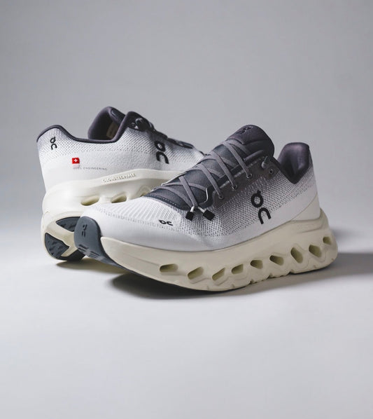 On Running Cloudtilt Rock Ivory