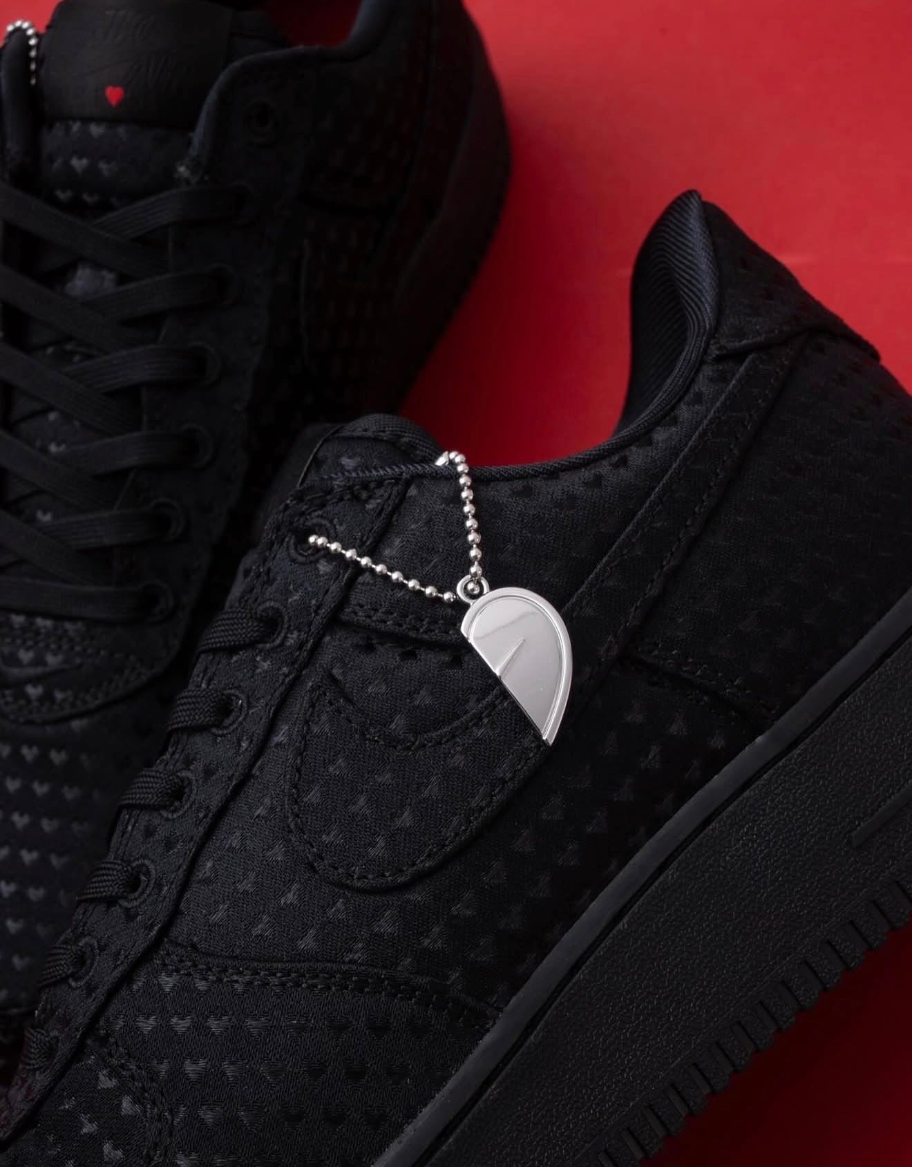 Airforce 1 Low Valentine's Day Black (2026)