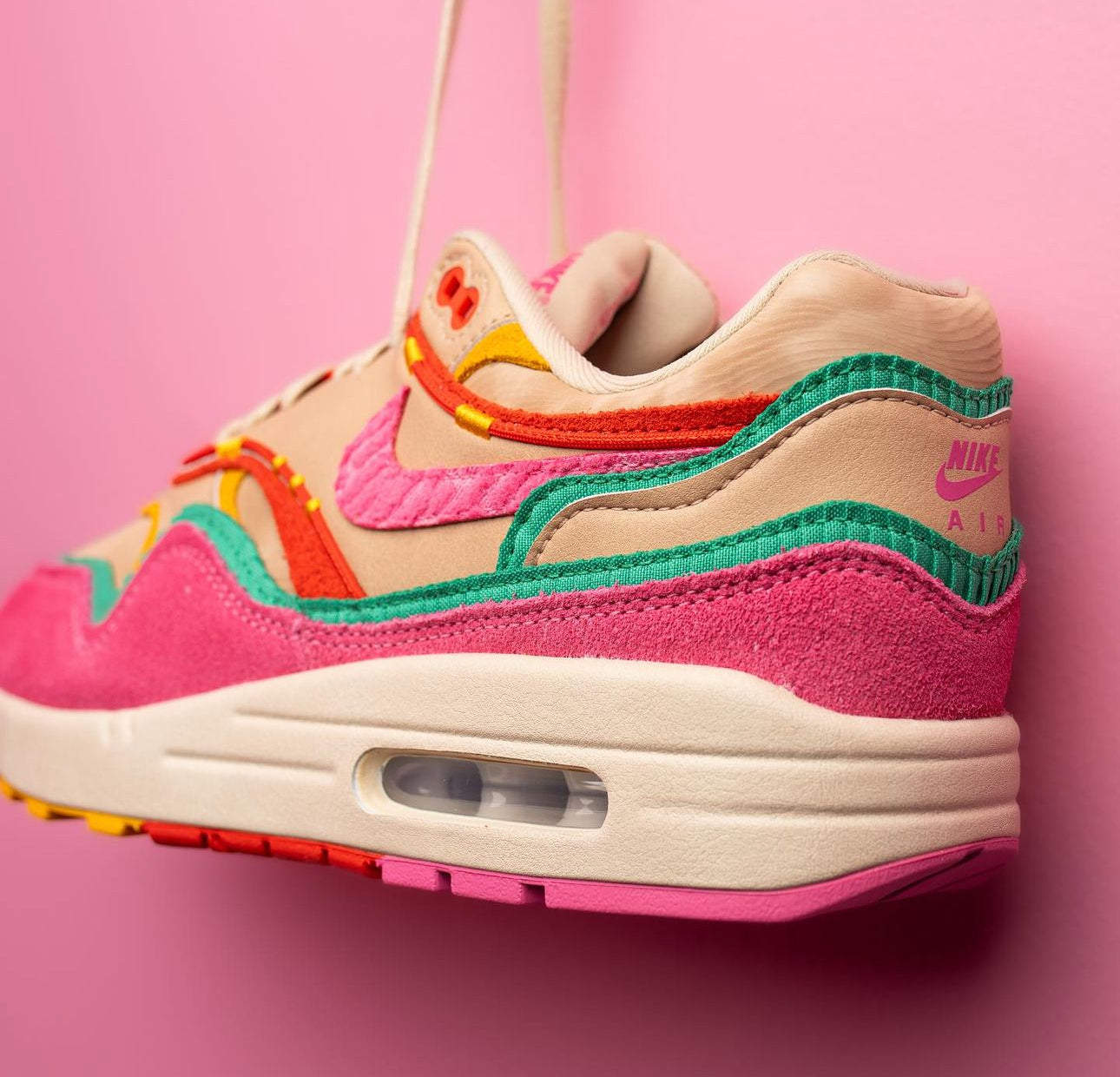 WMNs Airmax 1 Familia