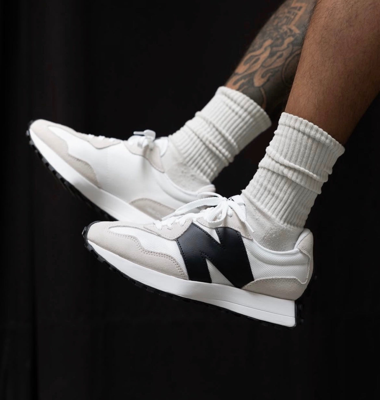 NB Balance 327 White Black