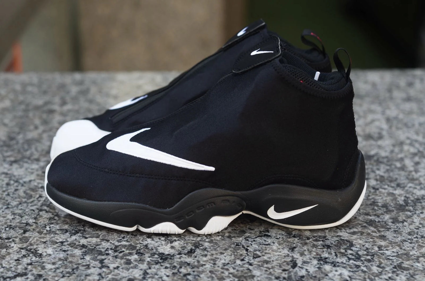 Air Zoom Flight '98 The Glove Black/White OG