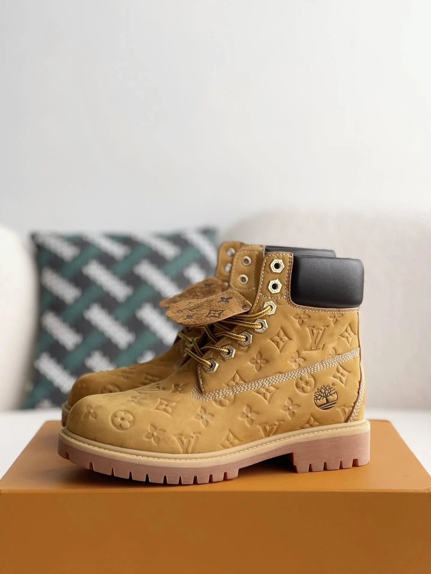 LV x Timberland Boots 6IN