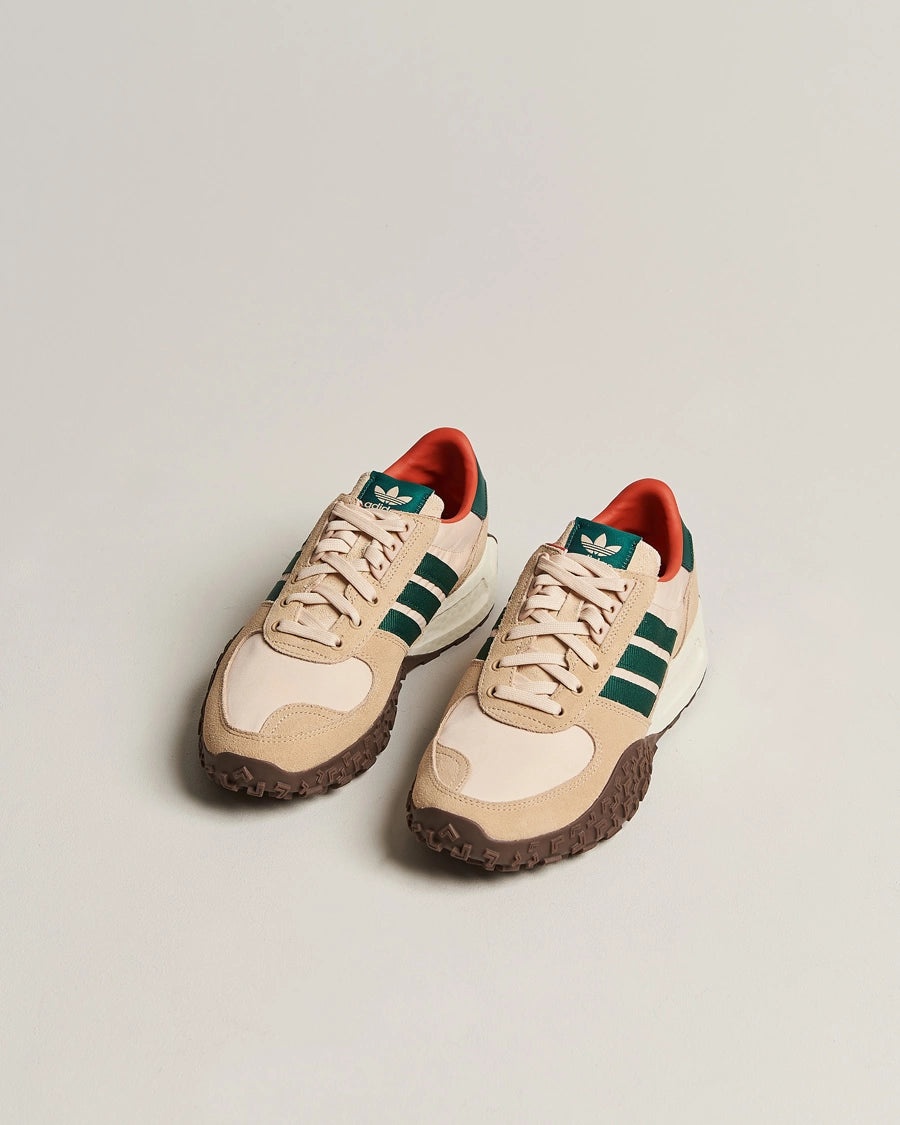 Retropy E5 W.R.P “ Beige / Green “