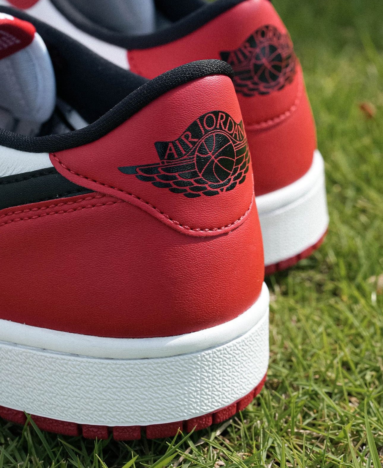 Air Jordan 1 Low Chicago