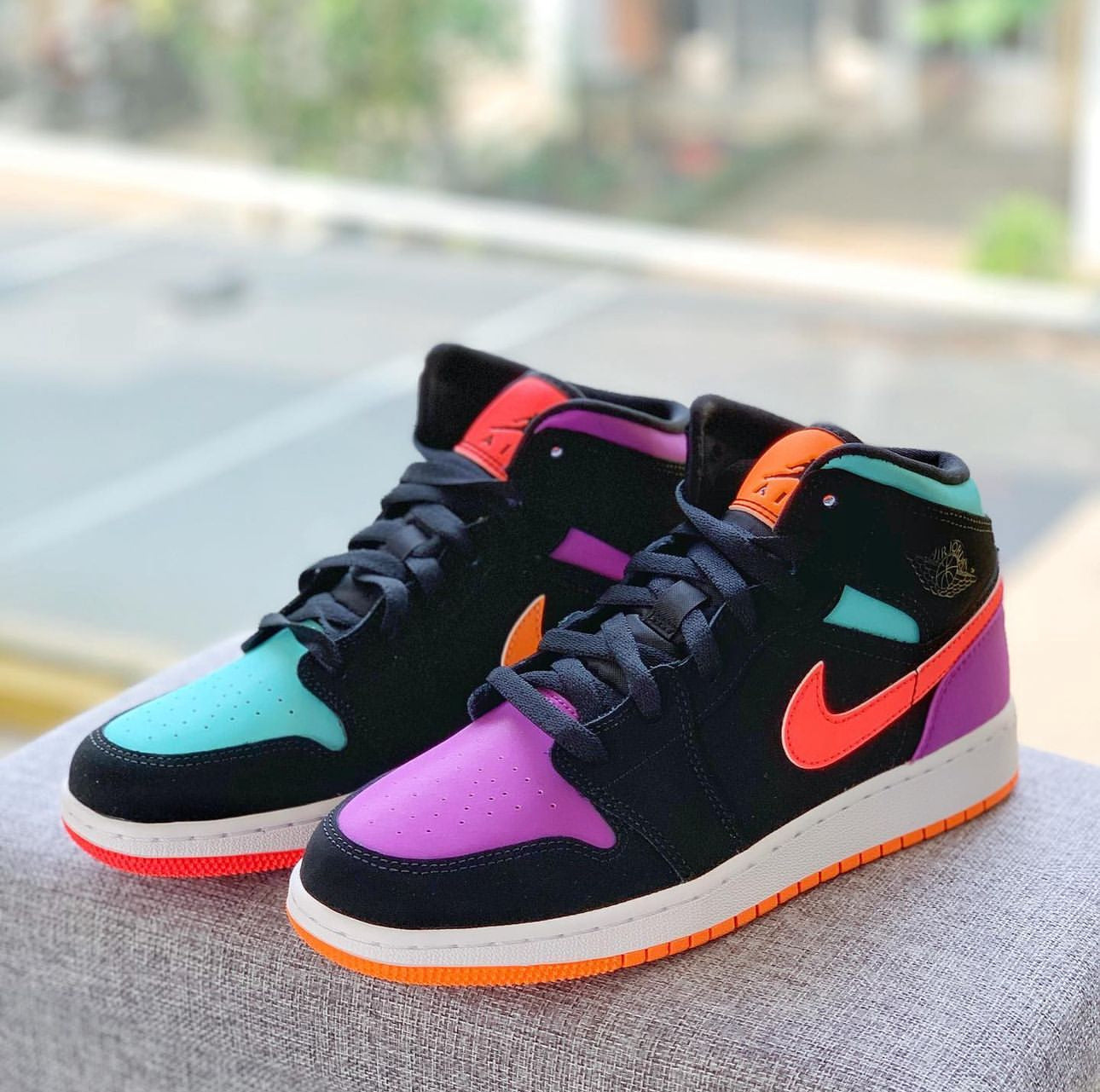 Air Jordan 1 Mid “ Candy “