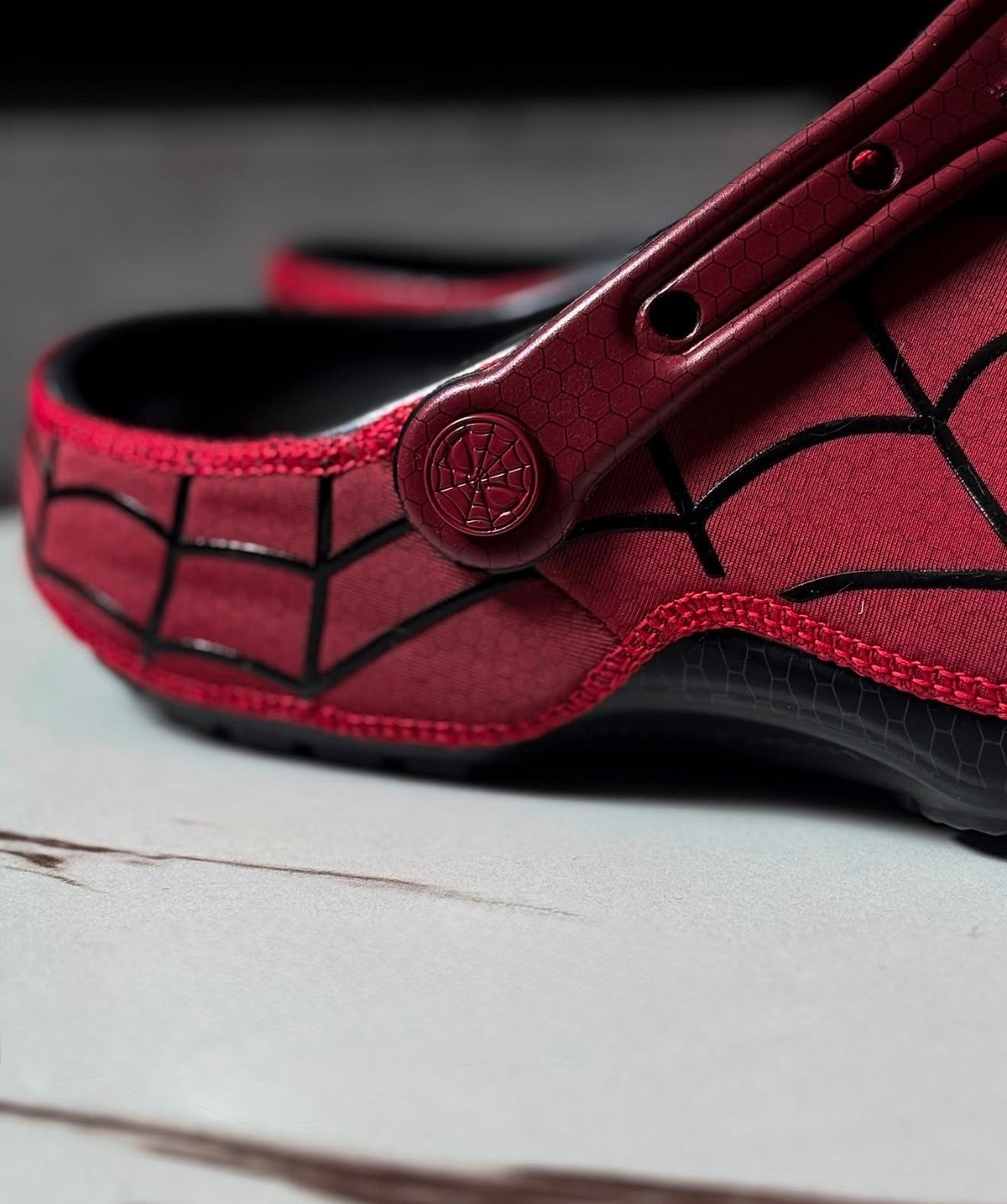 Crocs Classic Clog Marvel Spider-Man Neo