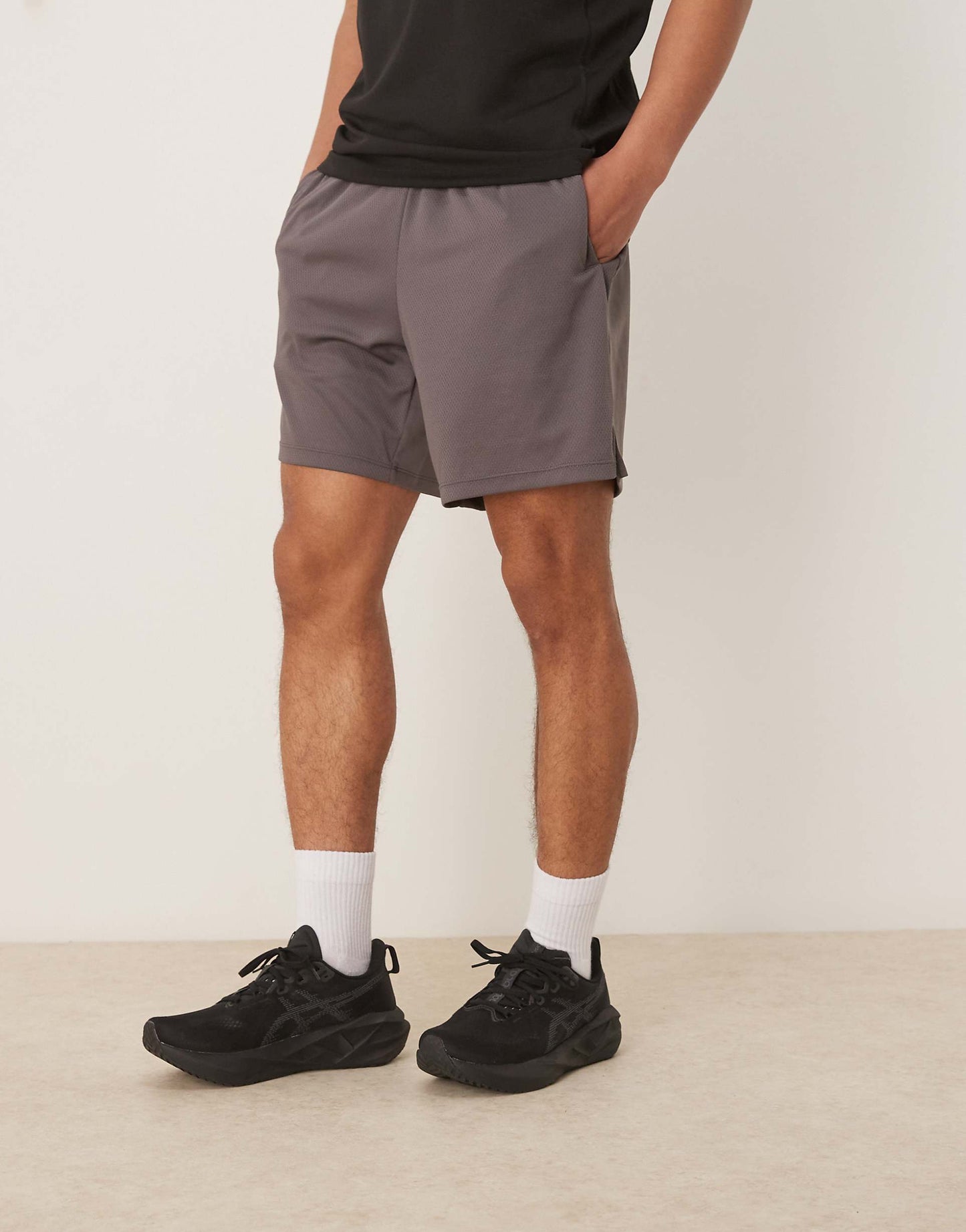Novablast 5 Black Carrier Grey