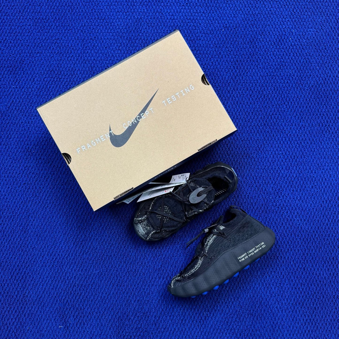 Mind 002 Flyknit Fragment Black
