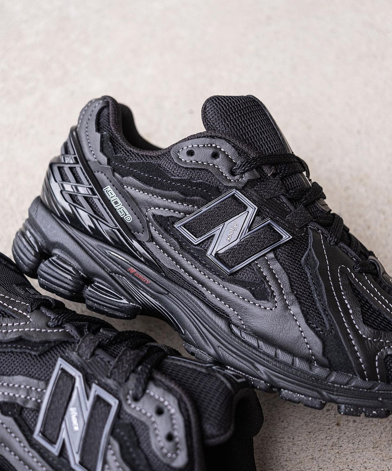 New Balance 1906D Protection Pack “ Black “