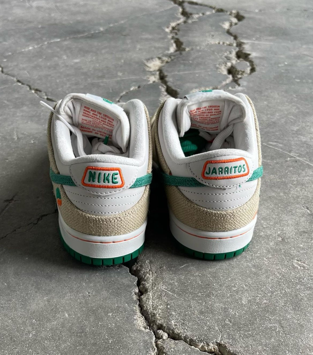 Dunk Low x Jarritos “Phantom & Malachite”