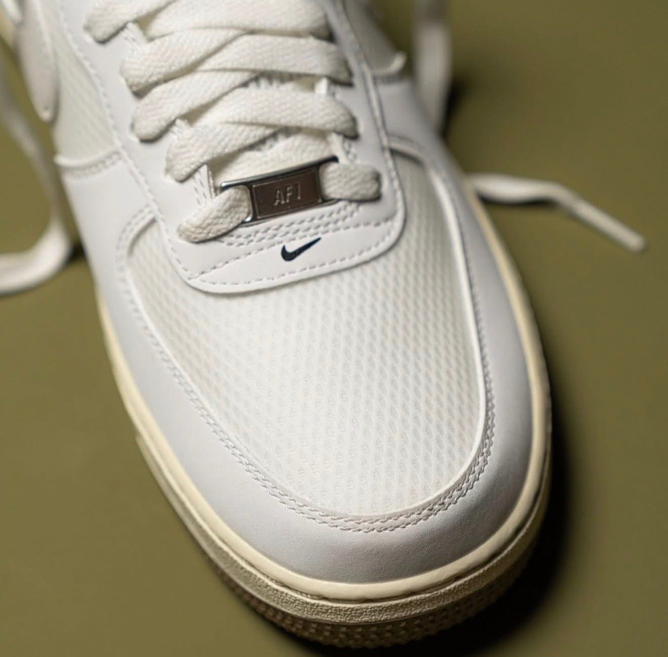Airforce 1 Low '07 LV8 Summit White Khaki