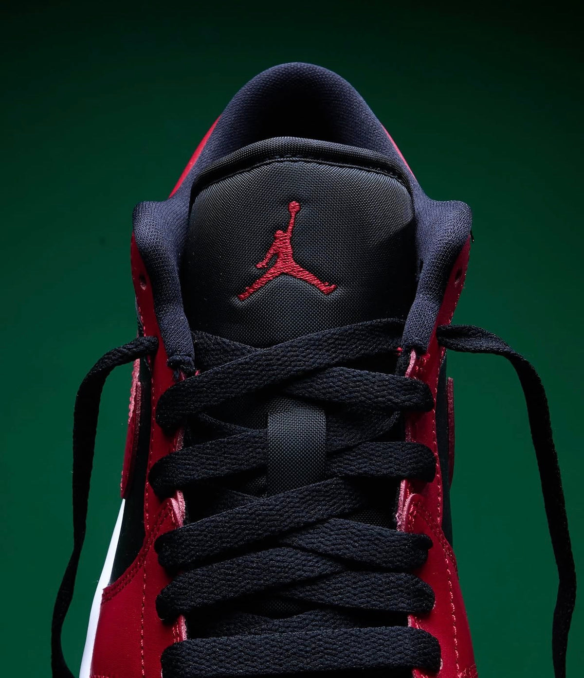 Air Jordan 1 Low Reverse Bred