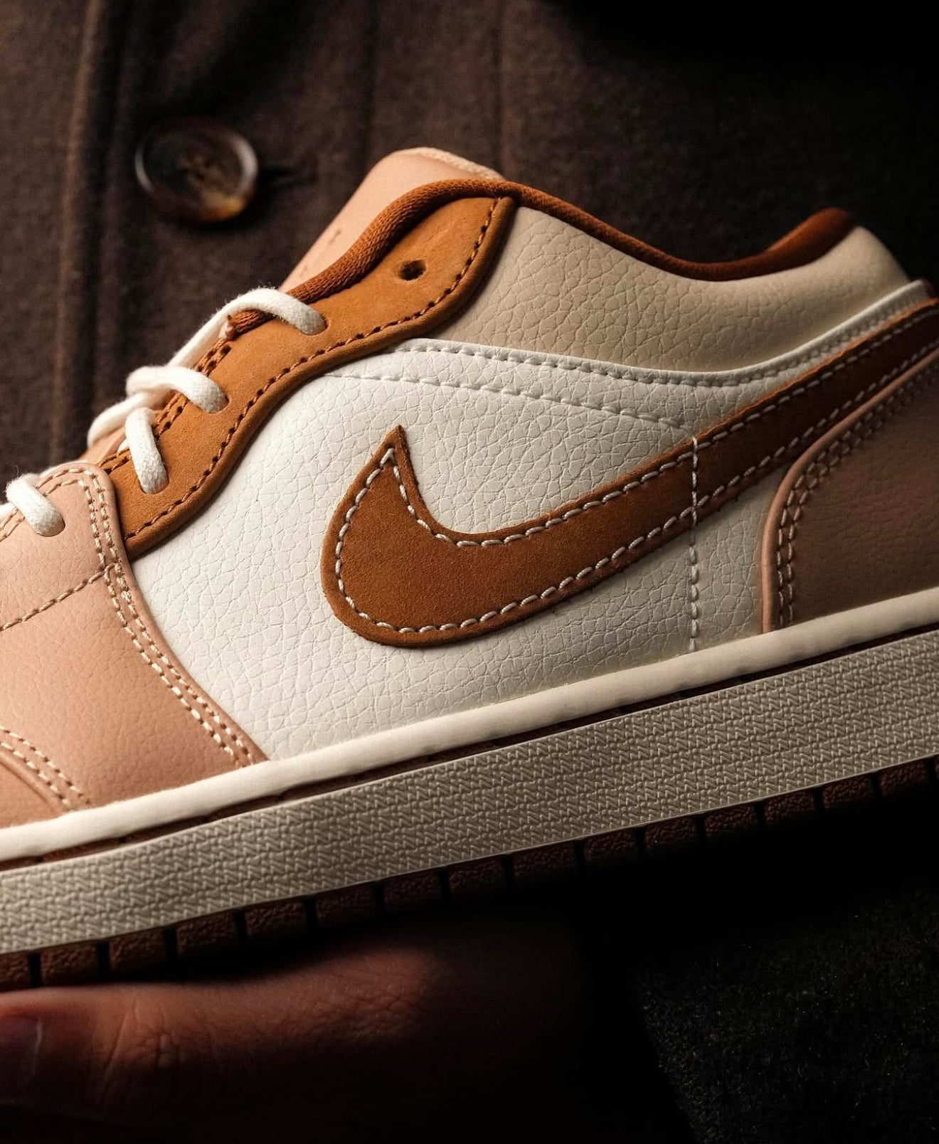 Air Jordan 1 Low Hemp Light British Tan