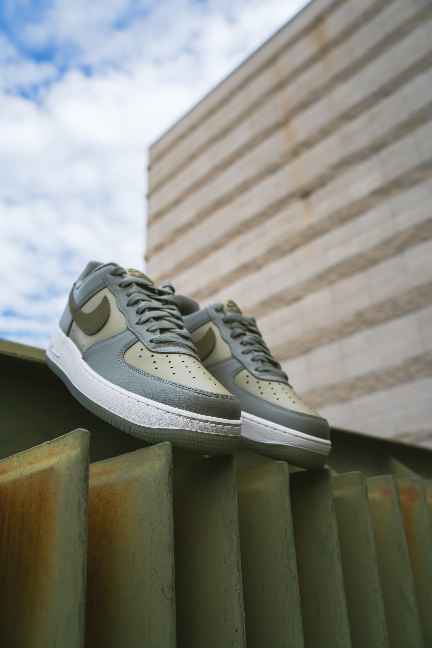 Airforce 1 Low Dark Stucco