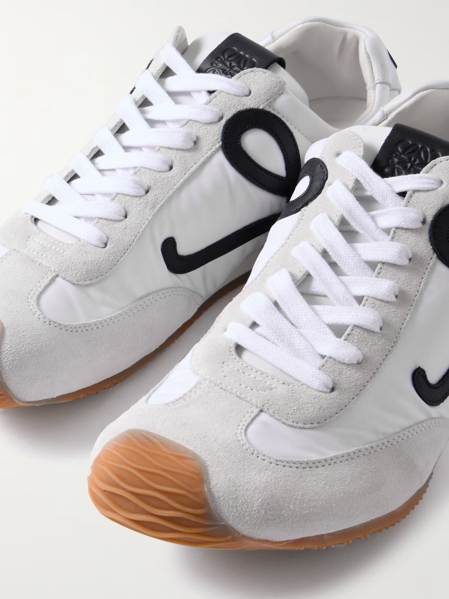 Loewe Ballet Runner 2.0