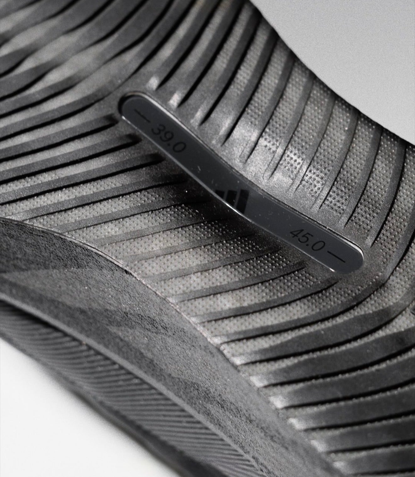 Hyperboost Edge Black Carbon