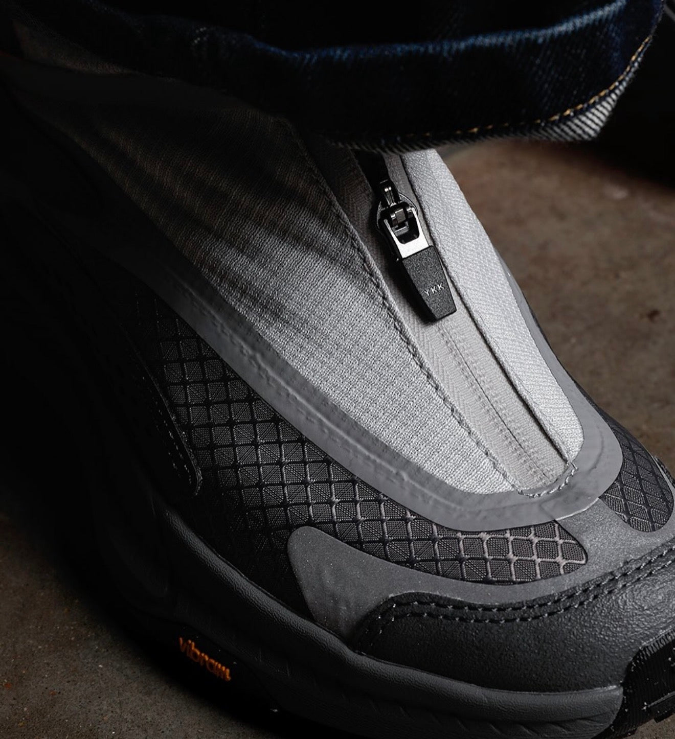 Hoka One One Project Transport Stardust Satellite Grey